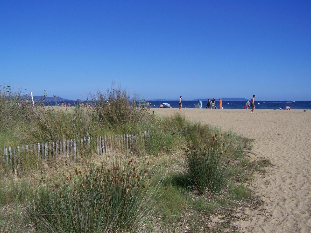 Terre Et Mer Hyeres Exterior photo